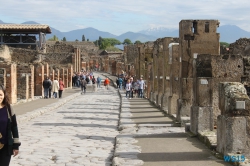 Pompeji Neapel 12.10.30 - Tunesien Sizilien Italien AIDAmar Mittelmeer