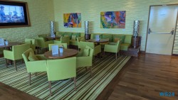 AIDA Lounge Karibik 24.11.22 Zu Fuß mit Taxi Fähre Boot Bus zu karibischen Stränden AIDAperla 014