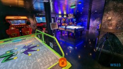 23.04.25 Deck 16 Game Center Von Arabien durch den Suezkanal zu Mittelmeerinseln AIDAcosma 002
