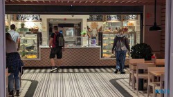 23.04.22 Deck 7 Street Food Von Arabien durch den Suezkanal zu Mittelmeerinseln AIDAcosma 012