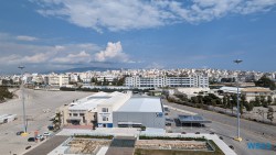 Athen 23.04.30 Von Arabien durch den Suezkanal zu Mittelmeerinseln AIDAcosma 024