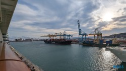 Barcelona 23.05.05 Von Arabien durch den Suezkanal zu Mittelmeerinseln AIDAcosma 052