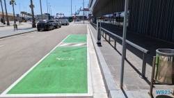 Cruise Terminal Barcelona 23.05.05 Von Arabien durch den Suezkanal zu Mittelmeerinseln AIDAcosma 048