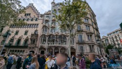 Casa Batlló Barcelona 24.09.20 Geburtstage und Krimis virtuell und live im Mittelmeer AIDAcosma 026