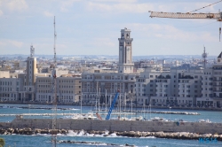 Bari 16.10.12 - Von Venedig durch die Adria AIDAbella