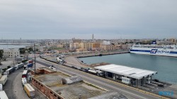 Bari 22.04.16 - Tolle neue Ziele im Mittelmeer während Corona AIDAblu