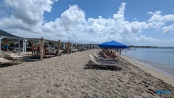 Pinneys Beach Basseterre 24.02.27 Traumhafte Strände und Wale in Mittelamerika und Karibik AIDAluna 007