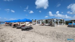 Pinneys Beach Basseterre 24.02.27 Traumhafte Strände und Wale in Mittelamerika und Karibik AIDAluna 011