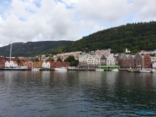 Bergen 19.08.08 - Fjorde Berge Wasserfälle - Fantastische Natur in Norwegen AIDAbella