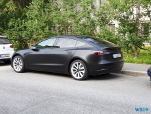 Tesla Model S Bergen 19.08.08 - Fjorde Berge Wasserfälle - Fantastische Natur in Norwegen AIDAbella