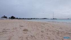 Carlisle Bay Bridgetown 25.12.11 Baden und Schnorcheln im kristallklaren Meer AIDAperla 004