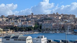 Cagliari 24.09.09 Geburtstage und Krimis virtuell und live im Mittelmeer AIDAcosma 002