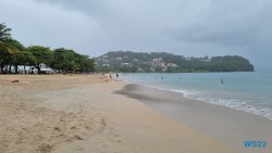 Vigie Beach Castries 22.11.06 Wundervolle Straende tuerkises Meer und Regenzeit in der Karibik AIDAperla 008