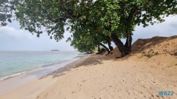 Vigie Beach Castries 22.11.06 Wundervolle Straende tuerkises Meer und Regenzeit in der Karibik AIDAperla 012