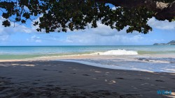 Vigie Beach Castries 24.11.30 Zu Fuß mit Taxi Fähre Boot Bus zu karibischen Stränden AIDAperla 001