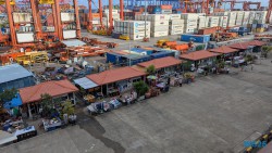 Colombo 25.05.12 Begeistert zum ersten Mal in Südostasien AIDAstella 013
