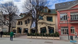 Krzywy Domek Zoppot Danzig 26.04.17 Kurztour nach Danzig und Bornholm mit Erinnerung AIDAmar 034