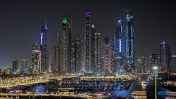 Dubai 23.04.14 Von Arabien durch den Suezkanal zu Mittelmeerinseln AIDAcosma 057