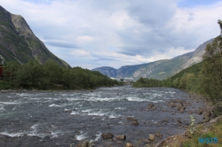 Den Eio entlang zum Eidfjordvatnet Eidfjord 15.08.15 - Norwegen Fjorde England Frankreich Spanien Portugal Marokko Kanaren AIDAsol Nordeuropa Westeuropa