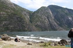 Den Eio entlang zum Eidfjordvatnet Eidfjord 15.08.15 - Norwegen Fjorde England Frankreich Spanien Portugal Marokko Kanaren AIDAsol Nordeuropa Westeuropa