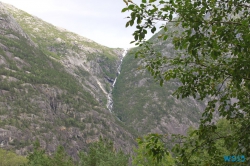 Den Eio entlang zum Eidfjordvatnet Eidfjord 15.08.15 - Norwegen Fjorde England Frankreich Spanien Portugal Marokko Kanaren AIDAsol Nordeuropa Westeuropa