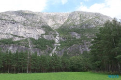 Den Eio entlang zum Eidfjordvatnet Eidfjord 15.08.15 - Norwegen Fjorde England Frankreich Spanien Portugal Marokko Kanaren AIDAsol Nordeuropa Westeuropa