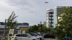 Frankfurt Singapur 25.05.03 Begeistert zum ersten Mal in Südostasien AIDAstella 003