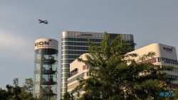 Frankfurt Singapur 25.05.03 Begeistert zum ersten Mal in Südostasien AIDAstella 005