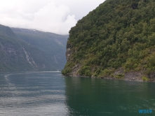 Geiranger 19.08.07 - Fjorde Berge Wasserfälle - Fantastische Natur in Norwegen AIDAbella