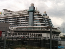 Hamburg 16.07.02 - Das neue Schiff entdecken auf der Metropolenroute AIDAprima