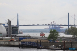 Köhlbrandbrücke Hamburg 18.04.27 - Kurz in die Nordsee AIDAsol
