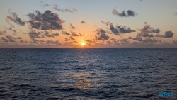 Indischer Ozean 25.05.15 Begeistert zum ersten Mal in Südostasien AIDAstella 009