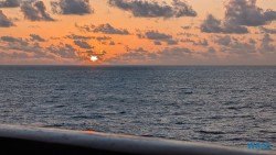 Indischer Ozean 25.05.15 Begeistert zum ersten Mal in Südostasien AIDAstella 010