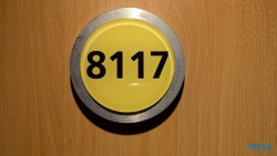 Junior Suite Karibik 24.11.26 Zu Fuß mit Taxi Fähre Boot Bus zu karibischen Stränden AIDAperla 001