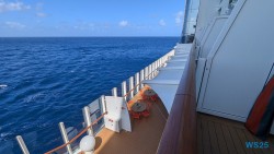 Junior Suite Karibik 25.12.05 Baden und Schnorcheln im kristallklaren Meer AIDAperla 015