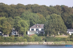 Kiel 19.07.28 - Fjorde Berge Wasserfälle - Fantastische Natur in Norwegen AIDAbella