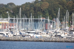 Kiel 19.07.28 - Fjorde Berge Wasserfälle - Fantastische Natur in Norwegen AIDAbella