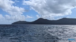 Bequia Kingstown 24.11.29 Zu Fuß mit Taxi Fähre Boot Bus zu karibischen Stränden AIDAperla 003