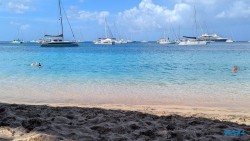 Princess Margaret Beach Bequia Kingstown 24.11.29 Zu Fuß mit Taxi Fähre Boot Bus zu karibischen Stränden AIDAperla 014
