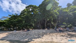 Princess Margaret Beach Bequia Kingstown 24.11.29 Zu Fuß mit Taxi Fähre Boot Bus zu karibischen Stränden AIDAperla 020
