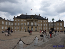 Schloss Amalienborg Kopenhagen 19.06.01 - Beste Liegeplätze Ostsee-Kurztour AIDAbella