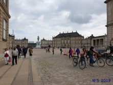 Schloss Amalienborg Kopenhagen 19.06.01 - Beste Liegeplätze Ostsee-Kurztour AIDAbella