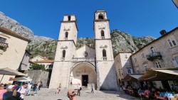 Sankt-Tryphon-Kathedrale Kotor 22.04.14 - Tolle neue Ziele im Mittelmeer während Corona AIDAblu