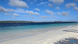 Klein Bonaire Kralendijk 24.11.25 Zu Fuß mit Taxi Fähre Boot Bus zu karibischen Stränden AIDAperla 004