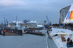 Ovation of the Seas Hamburg 16.03.19 - Eine Runde England Frankreich Holland AIDAmar Metropolen