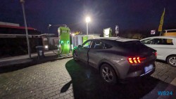 Autohof Mücke La Romana 24.11.21 Zu Fuß mit Taxi Fähre Boot Bus zu karibischen Stränden AIDAperla 001
