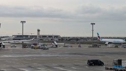 Flughafen Frankfurt La Romana 24.11.21 Zu Fuß mit Taxi Fähre Boot Bus zu karibischen Stränden AIDAperla 005