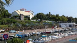 Saint Gilles les Bains Le Port 26.02.15 Südafrika zwischen Faszination und Kriminalität AIDAstella 024