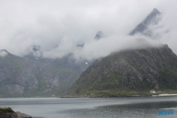 Leknes 19.08.04 - Fjorde Berge Wasserfälle - Fantastische Natur in Norwegen AIDAbella