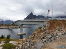 Leknes 19.08.04 - Fjorde Berge Wasserfälle - Fantastische Natur in Norwegen AIDAbella